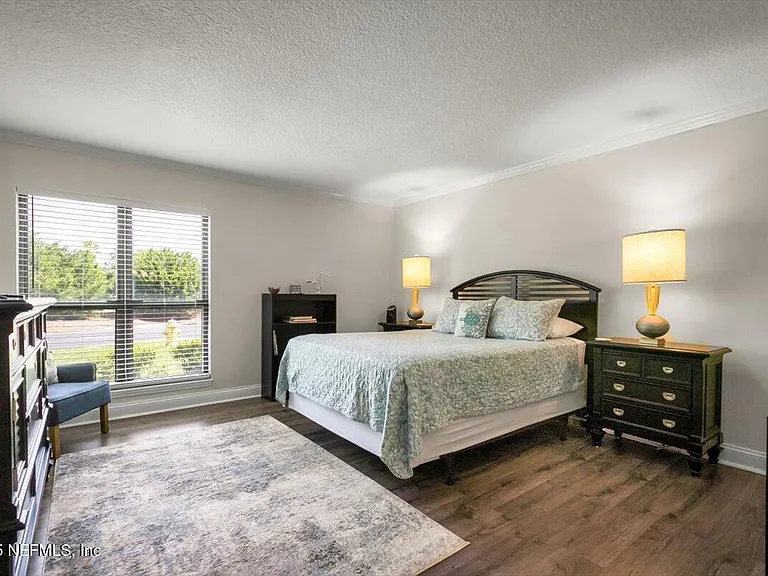 27 Tifton Way S — Photo 24