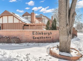 5602 SW Hawick Ln, Topeka, KS 66614