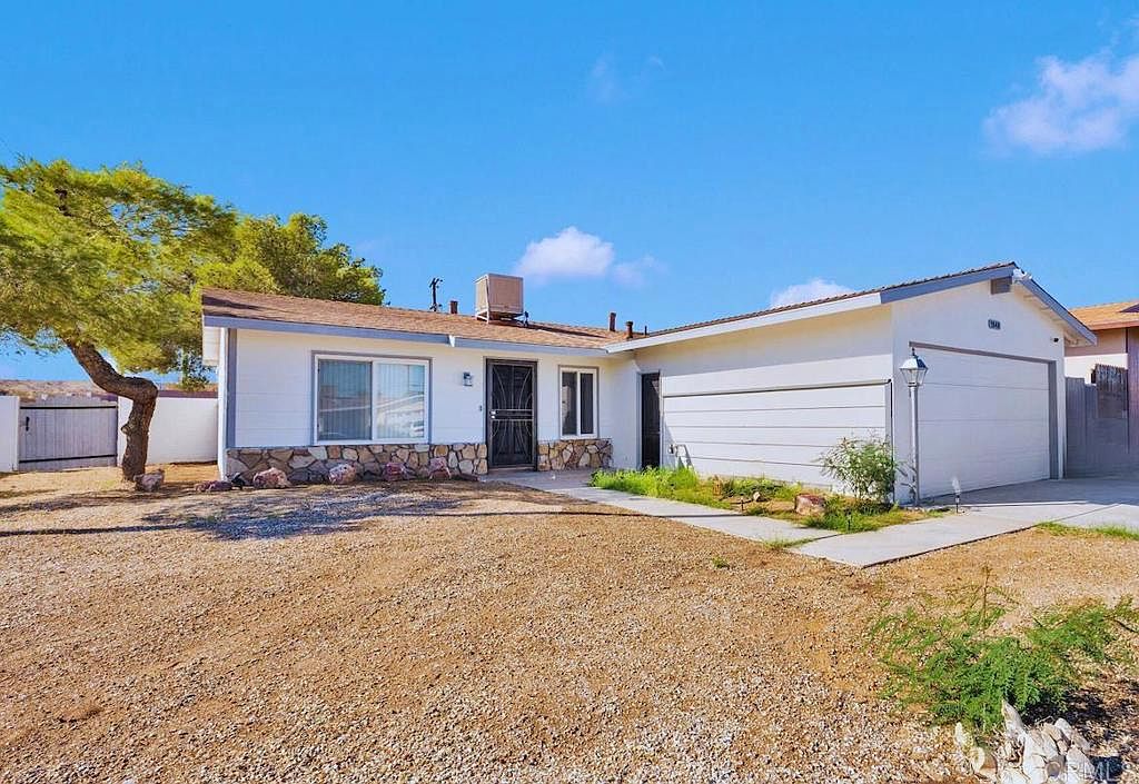 1940 Forane St, Barstow, CA 92311 | Zillow