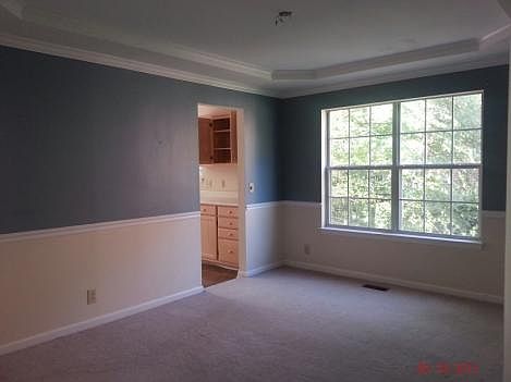 5th image of 309 Hollow Tree Ct