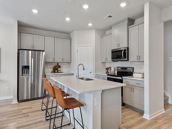 Chatham floorplan modeled at another Meritage Homes 174 community.