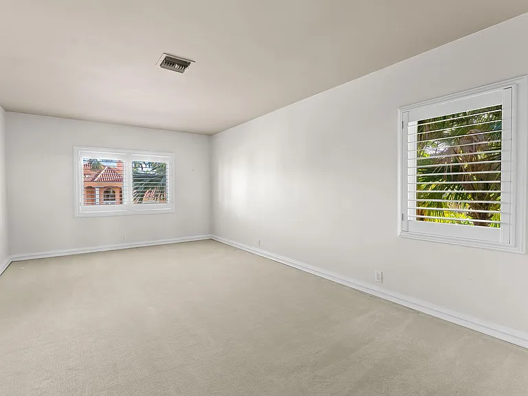 3 Isla Bahia Dr — Photo 43