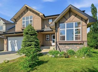 242 S Tusslewood Grv NW, Calgary, AB T3L2Y4