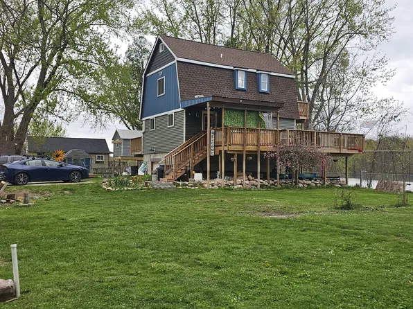 4870 Abrigador Trl NE, Comstock Park, MI 49321