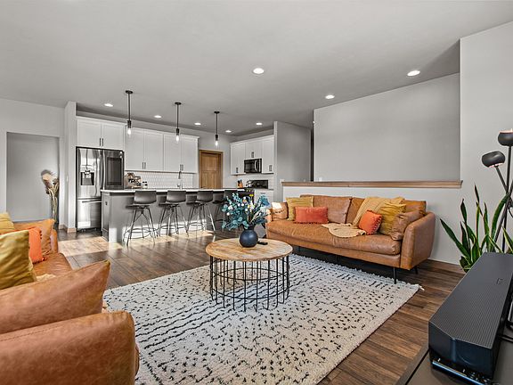 4th image of 4647 N Cherryvale Ave