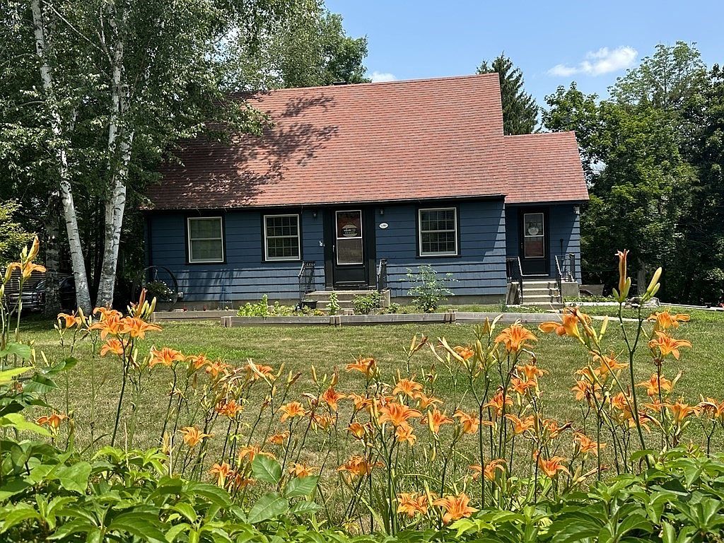 131 Upton St, Grafton, MA 01519 Zillow