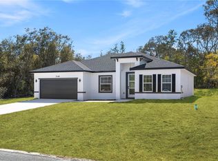 3148 W Edison Pl, Citrus Springs, FL 34433