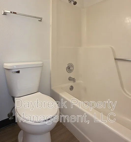 3402 15th Ave S #201 — Photo 13