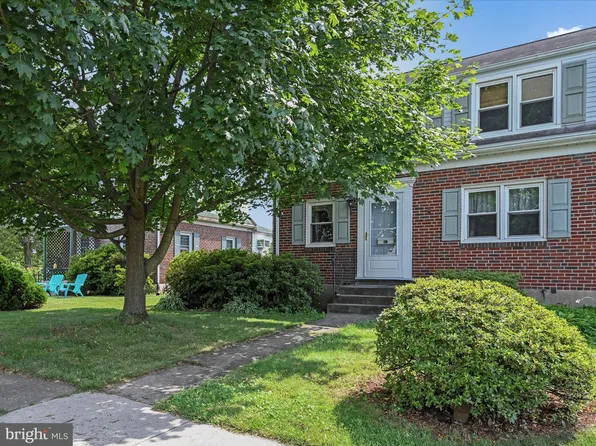 972 N Hills Blvd, Pottstown, PA 19464