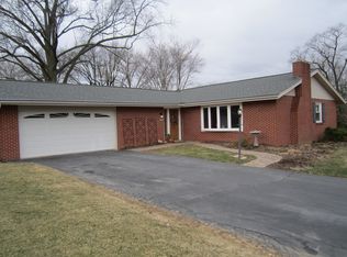 60 W Ridge Dr, Leola, PA 17540