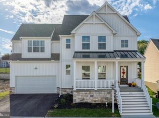 888 Fenton Ave, Lancaster, PA 17601