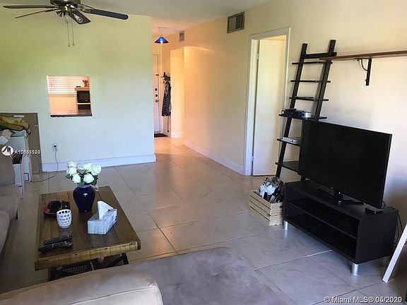 2nd image of 8101 Camino Real #C-415