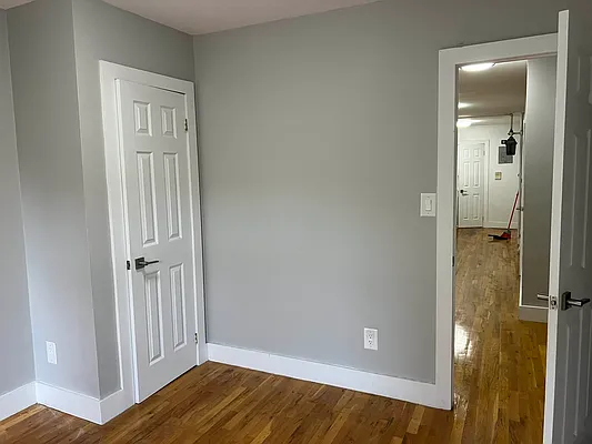 Rented by Premier One Realty LLC | media 14