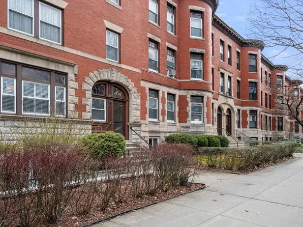 1857 Beacon St #1, Brookline, MA 02445