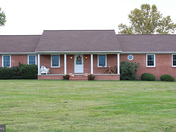 2nd image of 30603 Dover Rd