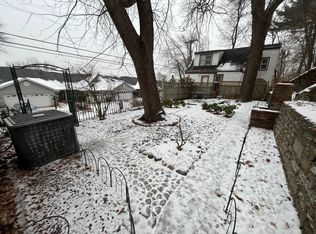 13708 Shirley Dr, Burnsville, MN 55337