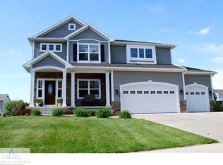8640 Carlsbad Ln, Lansing, MI