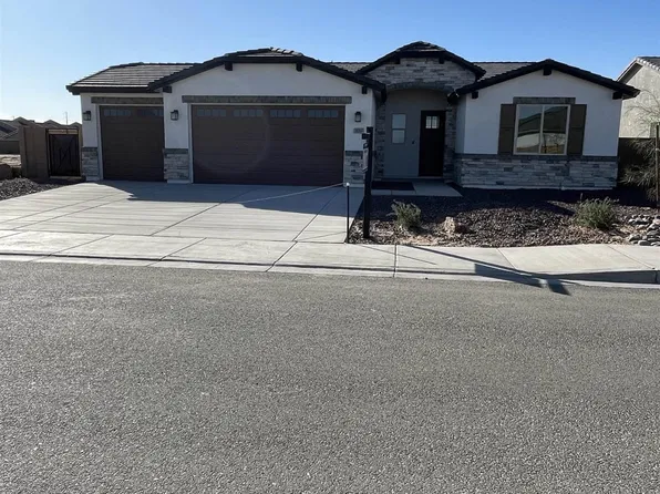 3696 S Elliott Way, Yuma, AZ 85365
