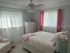 196 Overbrook Dr E — Photo 13