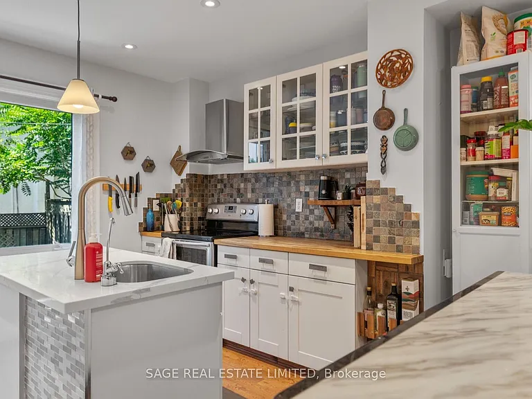 1084 Pape Ave — Photo 7