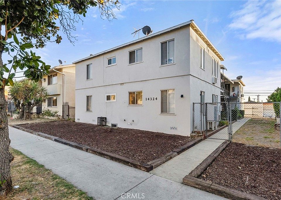 1st image of 14324 Roscoe Blvd