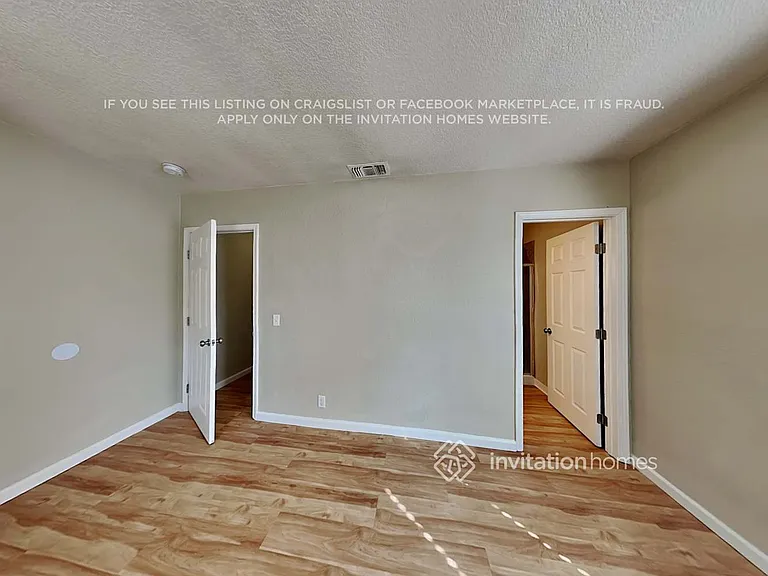 4250 11th Ave — Photo 9