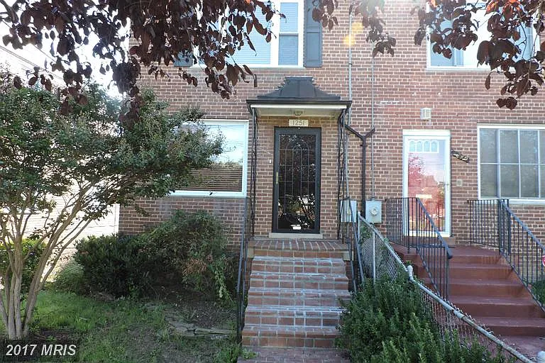 1251 Gallatin St NE photo 1
