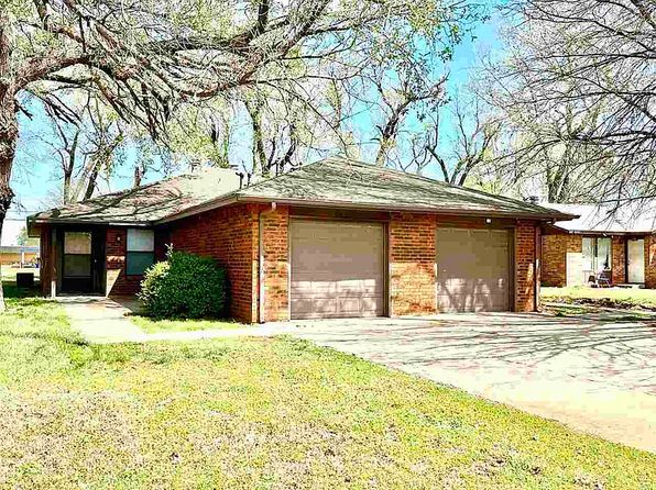 105 Lansbrook Rd