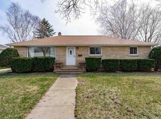 2218 N Bennett St, Appleton, WI 54914