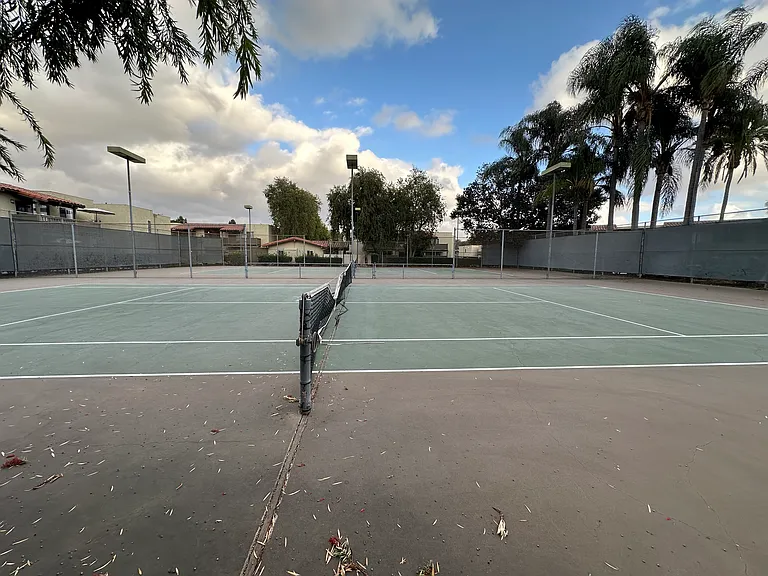 1345 Cabrillo Park Dr #P4 — Photo 10