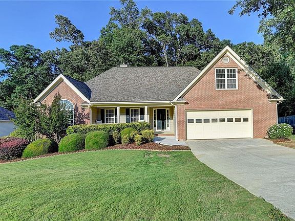 5th image of 3748 Nina Ct