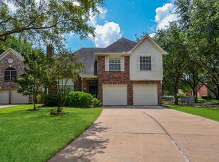2815 Bent River Ct, Sugar Land, TX 77479