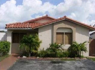 2001 W 68th St, Hialeah, FL 33016