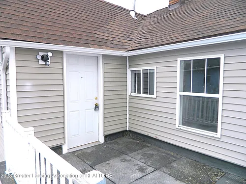 1126 W Michigan Ave #2 Photo 1