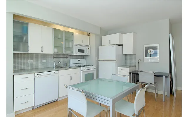 Sold by Douglas Elliman | media 10