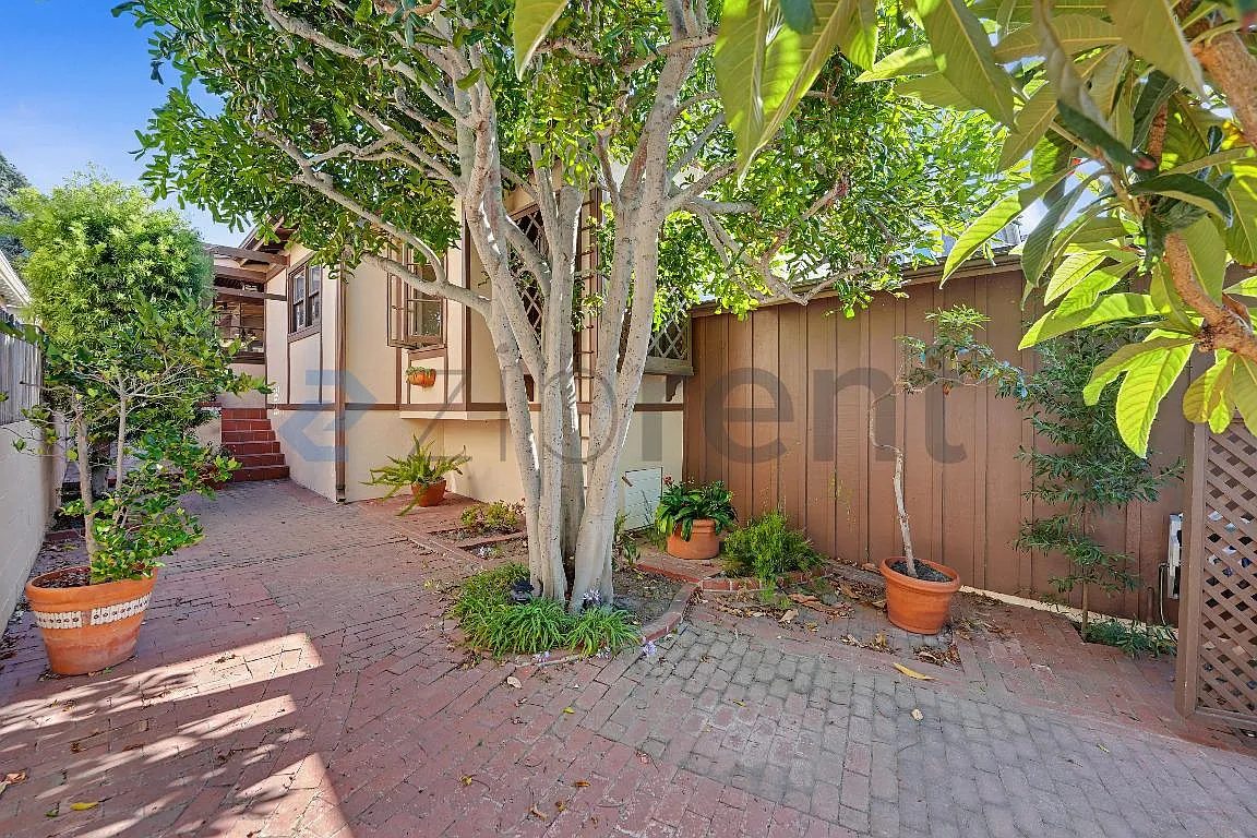 4 bed, 1490 sqft, $5,500 — Photo 3