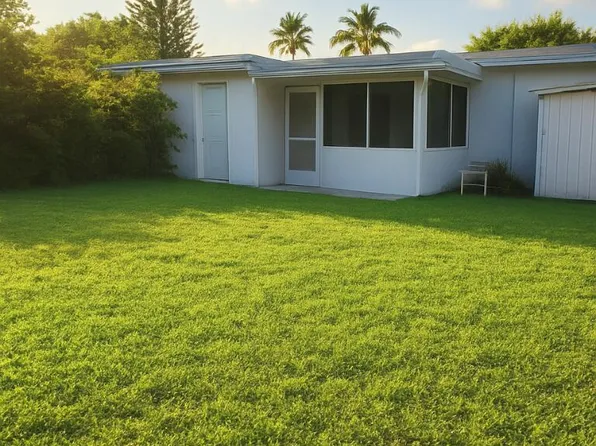 9469 SW 52nd Ct, Fort Lauderdale, FL 33328