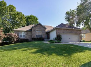 3501 Hackberry Ln, Joplin, MO 64801