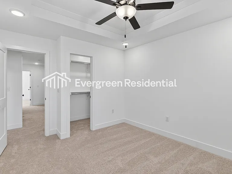 Barryview Townhomes — Photo 47