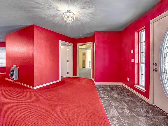 5th image of 103 Brenda Ln