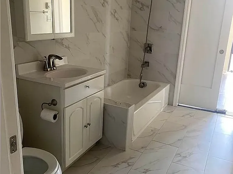 52-22 Roosevelt Ave #3A — Photo 7
