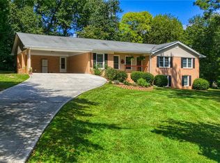 3277 Beechwood Dr, Lithia Springs, GA 30122