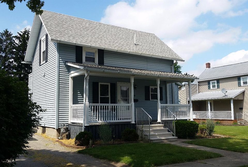 1st image of 101 Douglas St