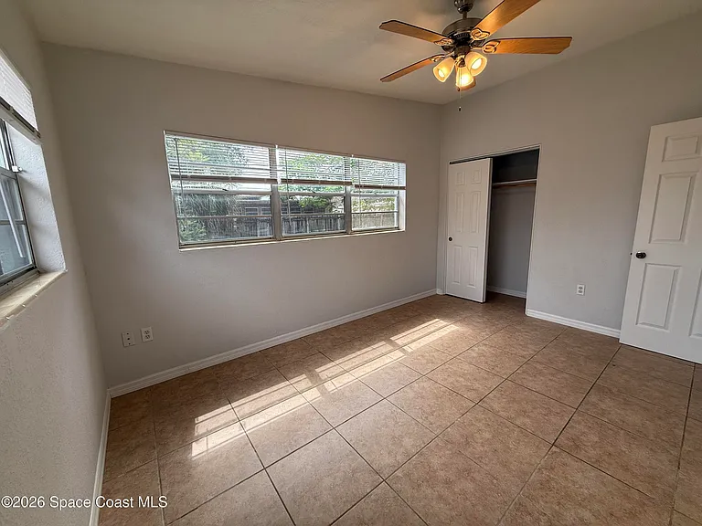 420 N Fiske Blvd — Photo 19