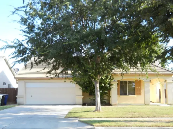 1740 Fortress Way, Lemoore, CA 93245
