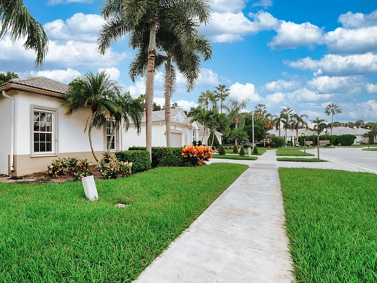 7512 Eagle Point Dr #0 — Photo 16