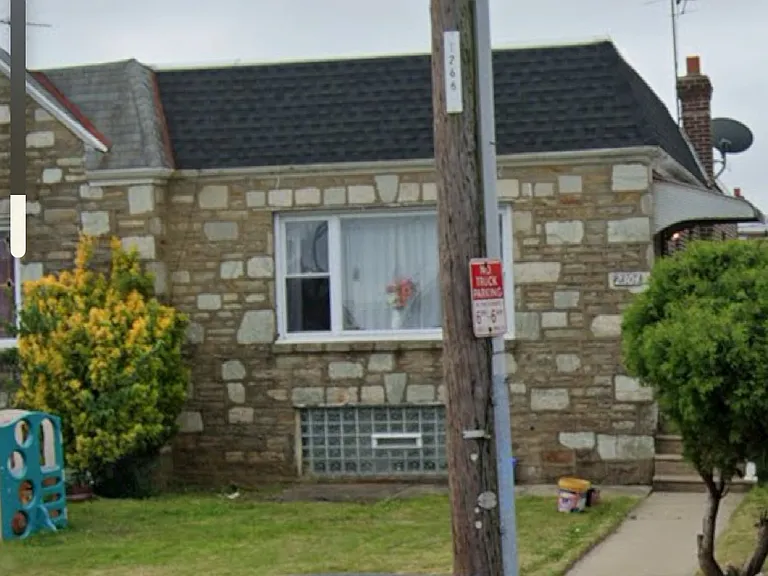 2304 Napfle St #1 — Photo 2