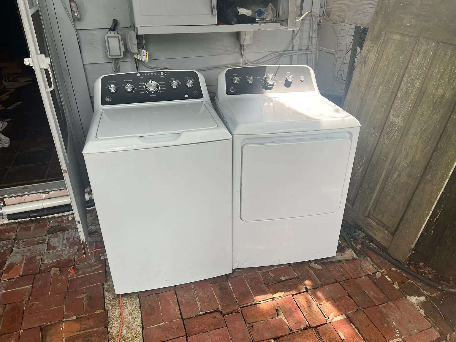 Studio, 300 sqft, $825 — Photo 4