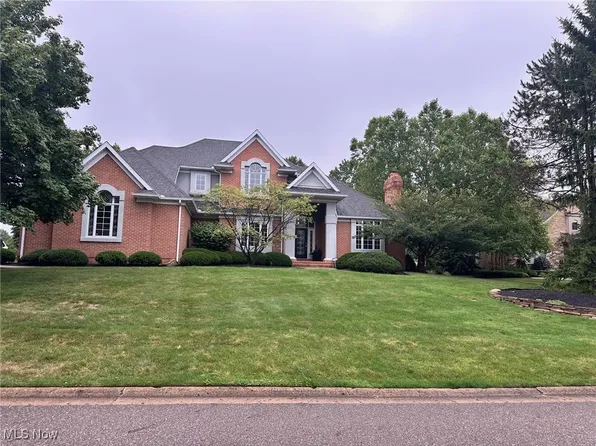 6433 Glengarry Ave NW, Canton, OH 44718