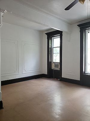 2nd image of 568 Mac Donough St #2